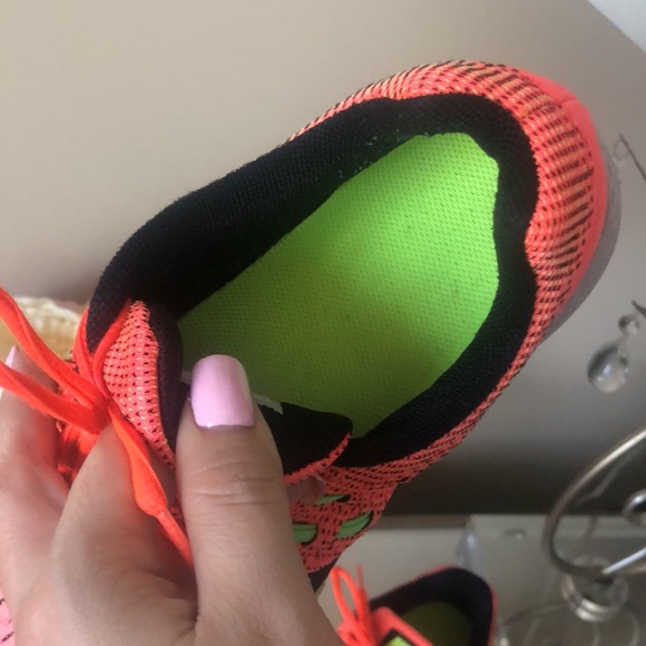 Nike Men's Air Zoom Structure 19 Running Shoes-Crimson/Volt/Black - Picture 10 of 13